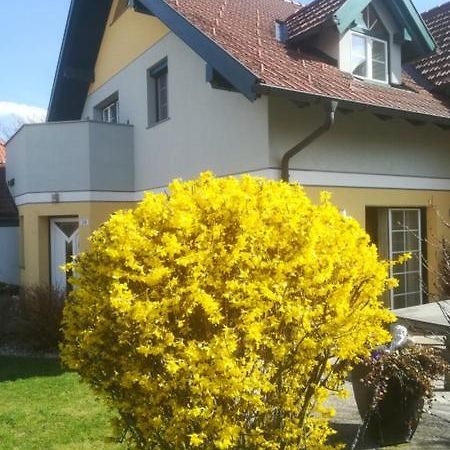 Vronis-Apartment Stephanshart ภายนอก รูปภาพ